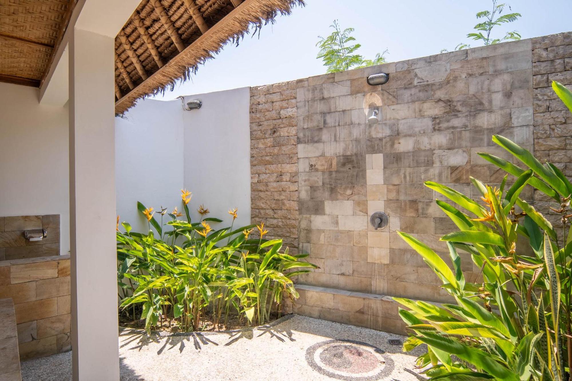 Tiki Boutique Hotel Spa Lombok Selong Belanak Kültér fotó